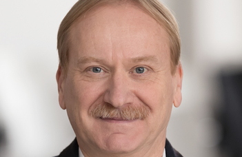Ivics Zoltán's honorary doctoral lecture