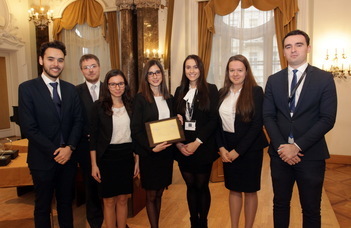 Our students of media law win the regional rounds