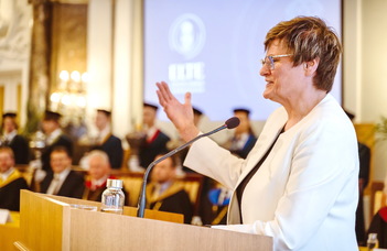 Katalin Karikó was granted an honorary doctorate by ELTE