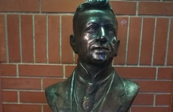 Felavatták Lóczy Lajos szobrát