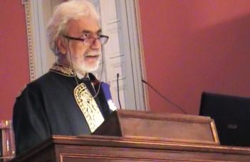 Fokasz Nikosz az athéni Nemzeti és Kapodistrias Egyetem díszdoktora