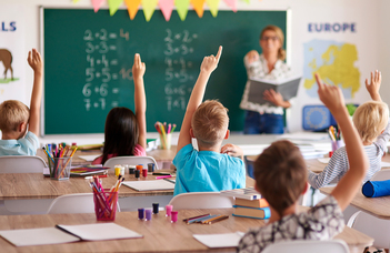 Négy új közoktatás-fejlesztési kutatás indul az ELTE-n
