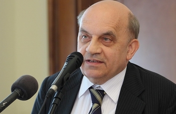 Hamza Gábor elismerése
