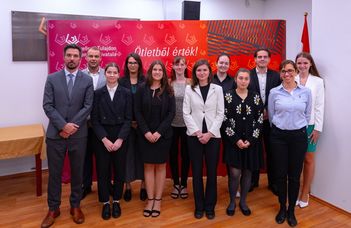 Ujvári János-diplomadíjat kapott az ÁJK hallgatója