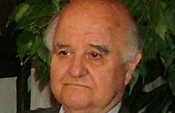 Elhunyt Diószegi István