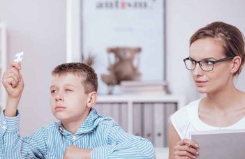 A Bárczi szakmai közreműködésével indul az új autizmusstratégia