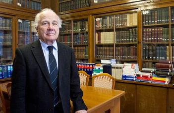 Vékás Lajos a Bécsi Egyetem díszdoktora