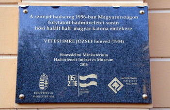 Emléktábla az '56-os hősnek