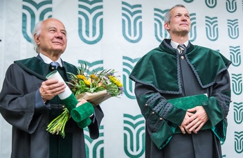 Vékás Lajos a Sapientia EMTE díszdoktora