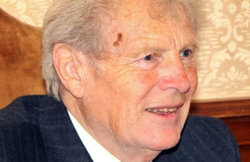 Elhunyt Varga László matematikus