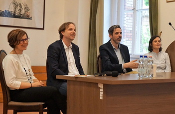 Papok és helyi közösségek a 18—20. században