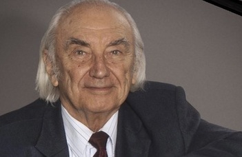 Csillagászok generációit tanította
