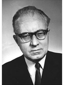 Bónis György