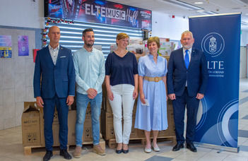 Háztartási kisgépeket kaptak az ELTE kollégiumai